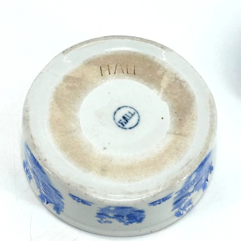 VTG Hall Blue Willow Transferware Covered Dish Round Pagoda Chinoiserie Blue